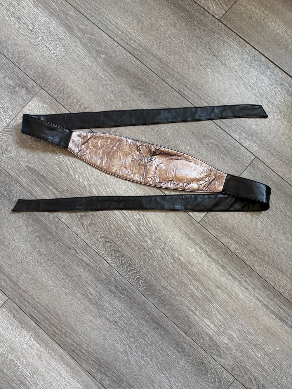 Metallic Gold and Black Waist Tie Belt